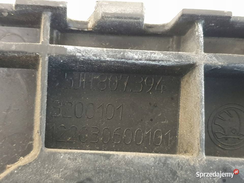 Skoda Rapid ŚLIZG ZDERZAKA prawy tył 5JH807394 Rudka