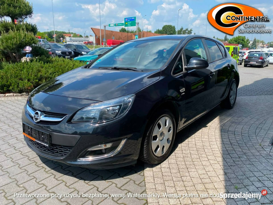 Opel Astra Niski przebieg J 20092019 klimatyzacja Astra Żory