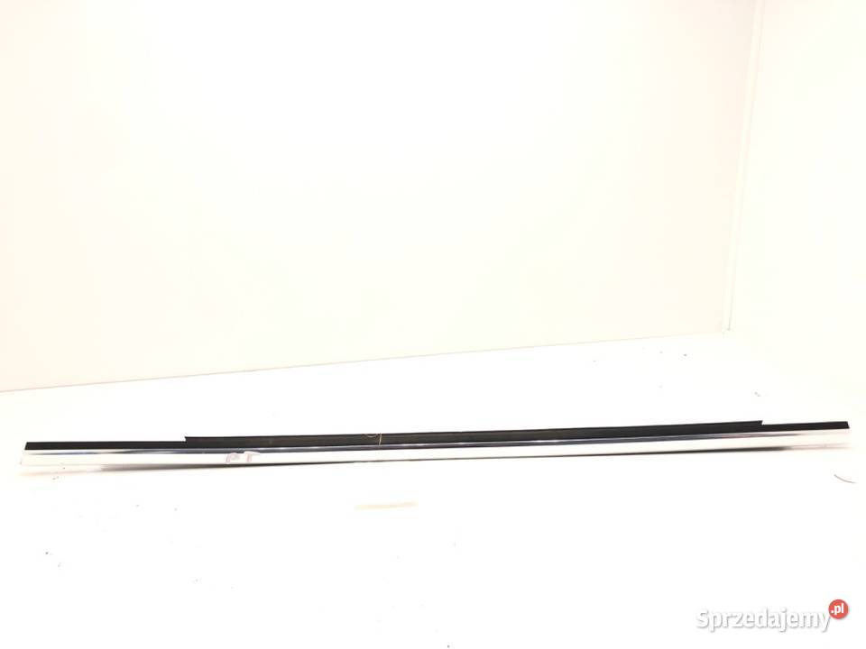 LISTWA ZGARNIAJĄCA TYŁ PRAWA FORD FOCUS III osobowe