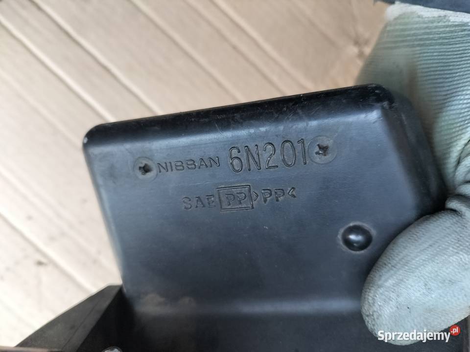NISSAN PRIMERA P12 REZONATOR OBUDOWA FILTRA Pozostałe Kamień-Kolonia