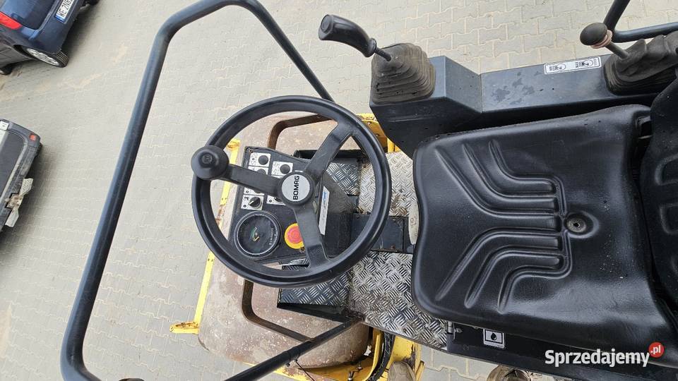 Walec drogowy gumametal Bomag BW124 DH3 27t pełny VAT Sochaczew