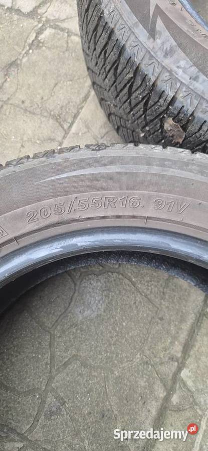 Dwie opony wielosezonowe Poznań