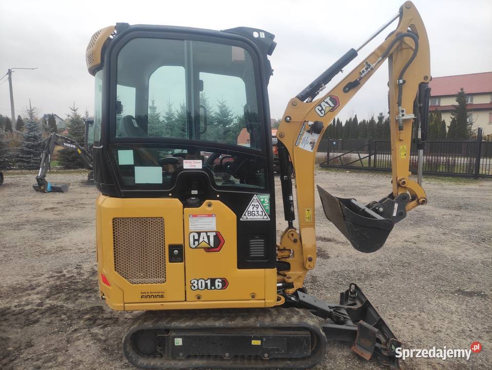 Minikoparka CAT 3016 2022r przebieg 600mtg Ryżki