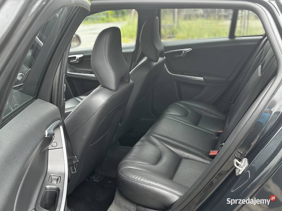 Volvo V60 I 20 20D 181 Momnetum klima nawigacja zachodniopomorskie Stargard sprzedam