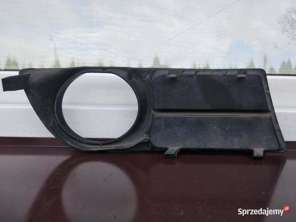 Toyota Corolla Verso 2 II kratka zderzaka lewa Sieradz sprzedam