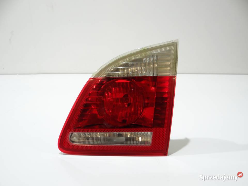 LAMPA PRAWY TYŁ W KLAPĘ BMW E61 7165830 Strzyżewice