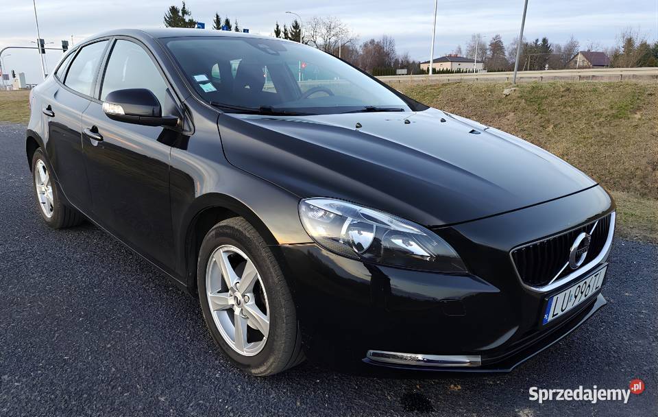 Volvo V40 2016 120 1 9693 Diesel Nawigacja gniazdo AUX Lublin sprzedam