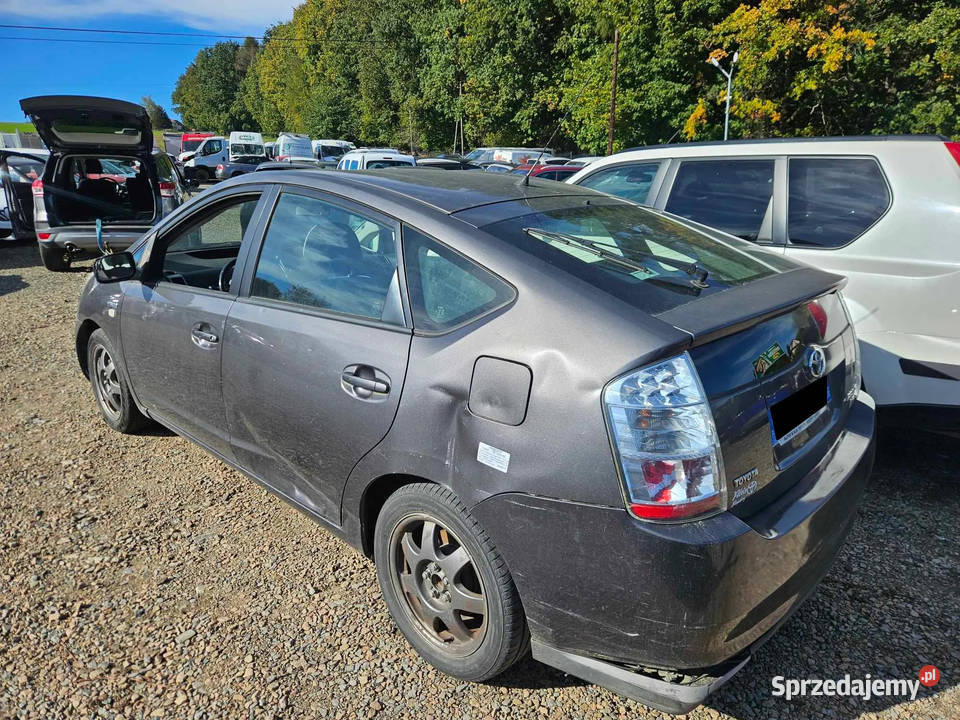 2009 TOYOTA PRIUS 1.5 HYBRYDA - 79 koni - automat - LEKKO USZKODZONY