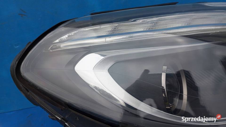 Reflektor Przód strona prawa MercedesBenz B W246