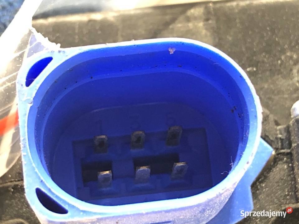 ZAMEK DRZWI PRAWY TYŁ SKODA FABIA II Hatchback