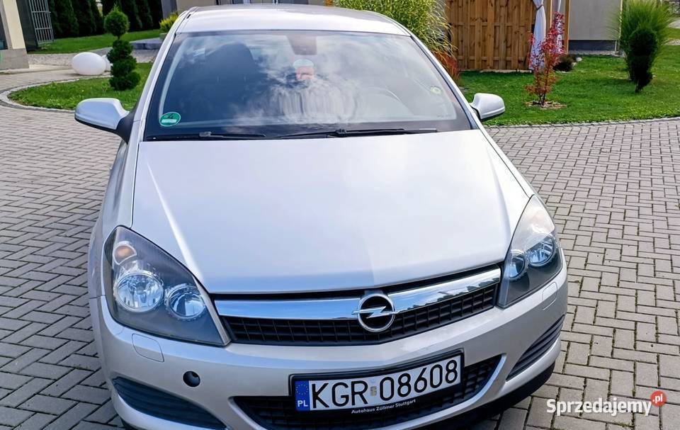 Opel Astra H GTC 14 Benzyna Strzeszyn