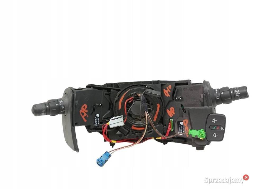 PRZEŁĄCZNIK ZESPOLONY TAŚMA 8201590631 Renault Rok produkcji 2010