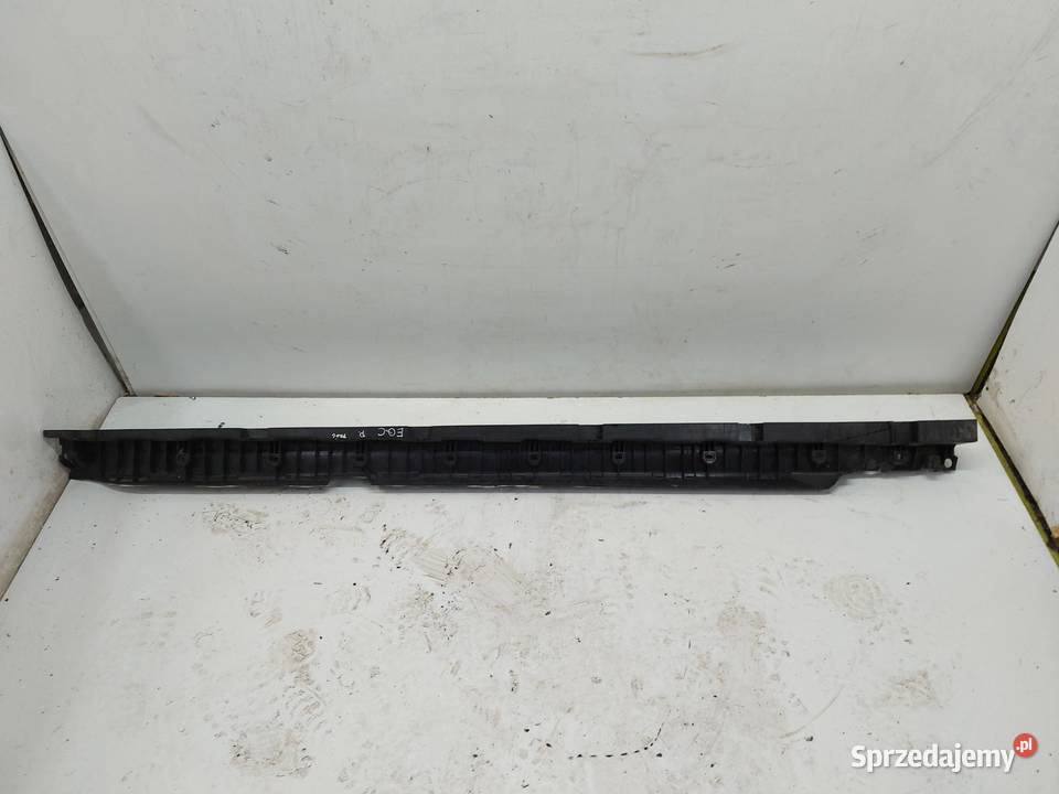 Mercedes EQC 400 W293 LISTWA PROGOWA PRAWA Progi sprzedam