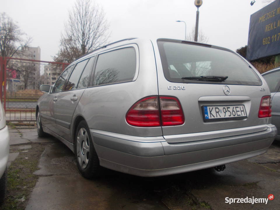 MERCEDES BENZ E220 CDI Rok produkcji 2001 Kraków