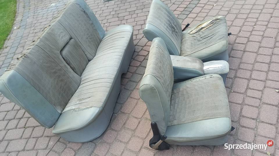 Fotele Wołga GAZ 24 I seria Wyposażenie wnętrza Góra Kalwaria
