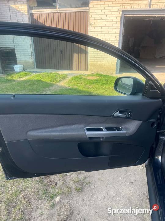 Sprzedam Volvo C30 16bg 1600cm3 Leśne Chałupy