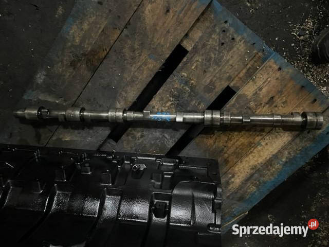 Wałek rozrządu 837070193 camshaft Sisu 620 Jastrzębniki