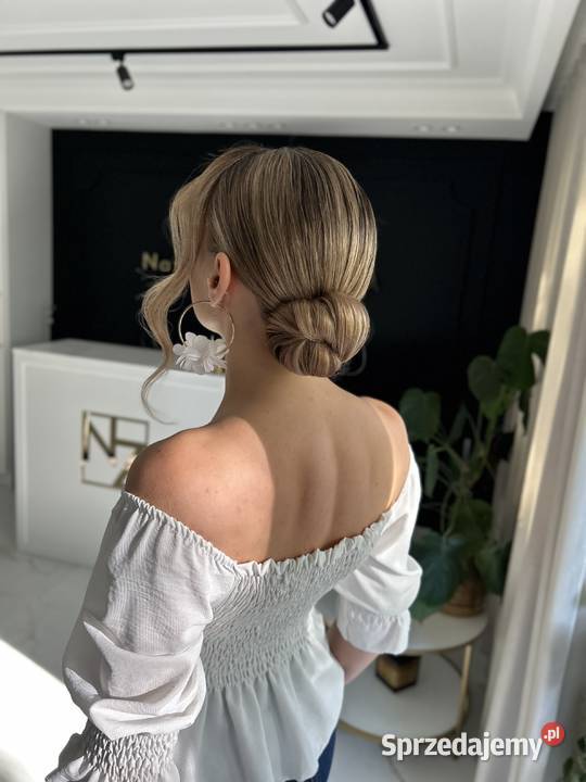 Wykonuje upięcia okolicznościowe Białystok