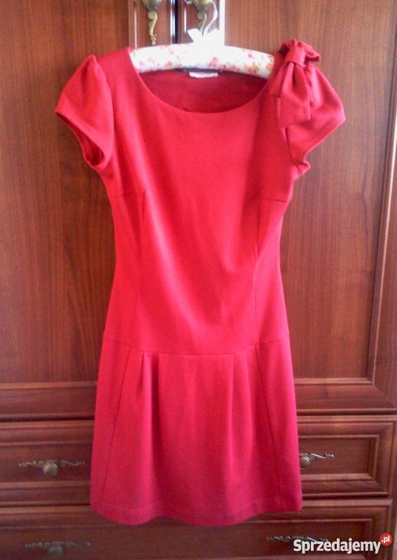 Czerwona sukienka z kokardką Orsay 36S