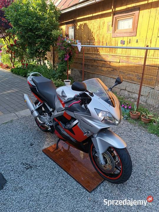 Honda CBR F4i podkarpackie Samoklęski