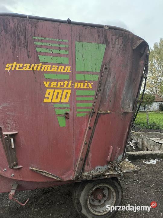 Paszowóz wóz paszowy strautmann 9m3 uszkodzony Pińczów