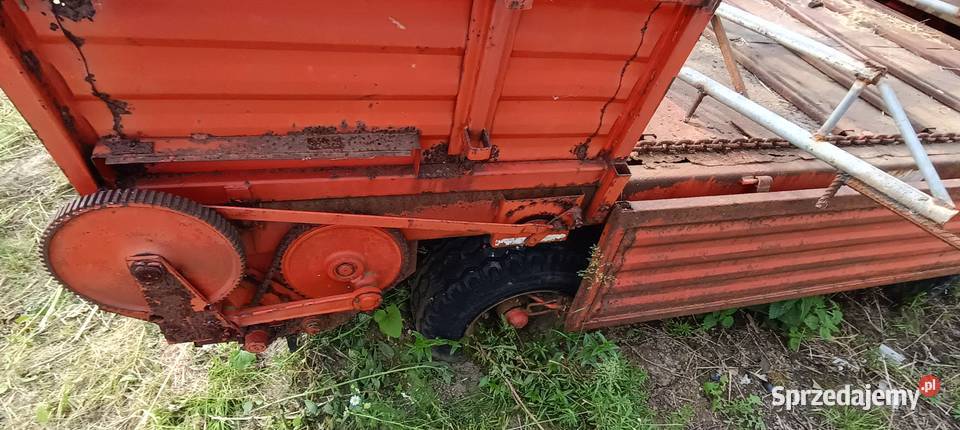 Rozrzutnik obornika 2 osiowy Rozrzutniki obornika pomorskie Pruszcz Gdański