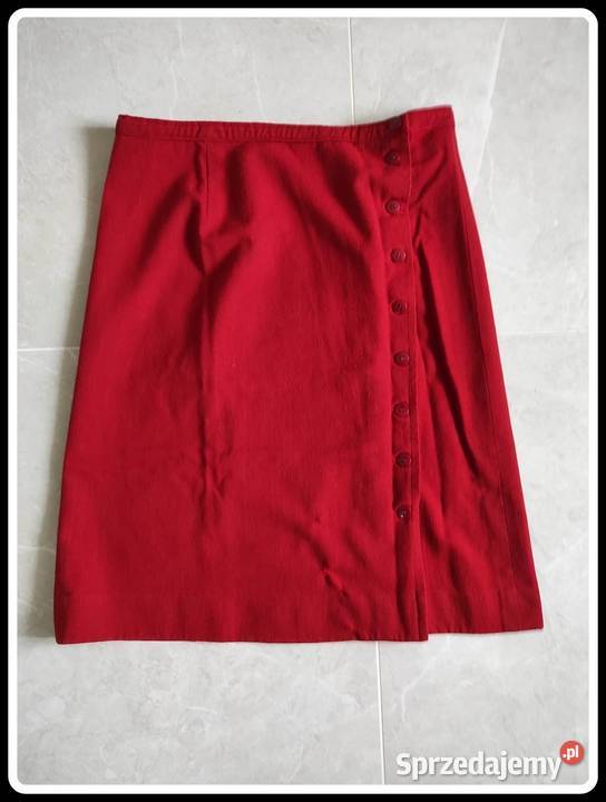 Czerwona spódnica z guzikami 42 XL Płock