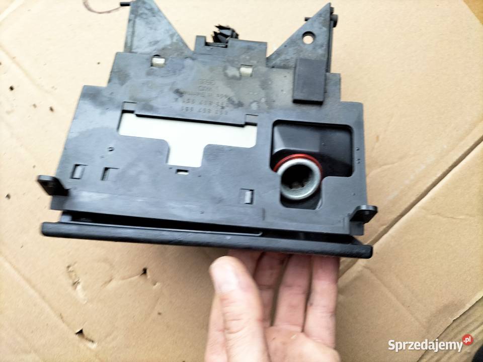 AUDI 80 B4 80B4 POPIELNICZKA WKŁAD POPIELNICZKI lubelskie