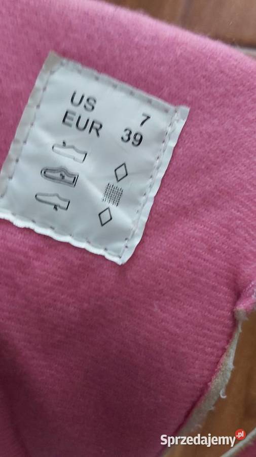 Łyżwy figurowe rozmiar 39 Wyry sprzedam