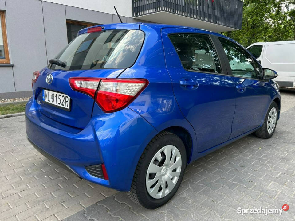 Toyota Yaris Pierwsza rejestracja 042021rSalon isofix Warszawa sprzedam