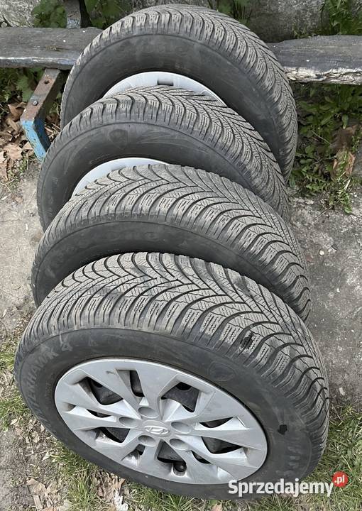 Felgi Hyundai i30 15 z oponami zimowymi Samochodowe śląskie Zabrze sprzedam