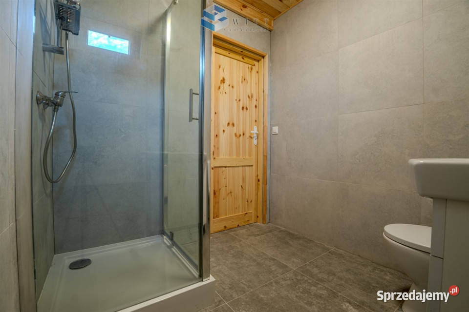 Dom wolnostojący 828m2 Dziśnity sprzedam