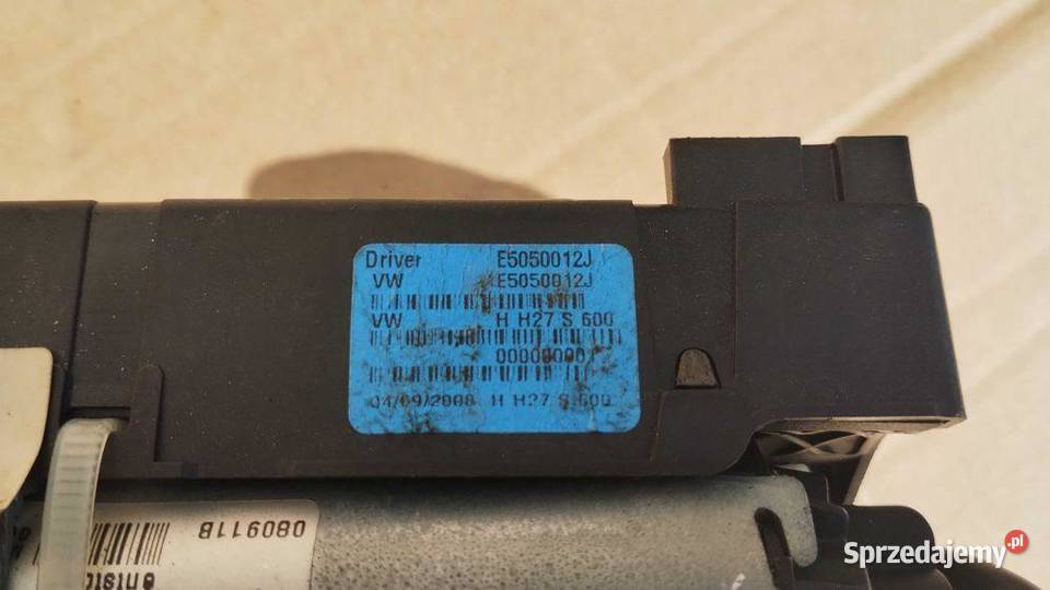 Siłownik Silniczek Elektryczna Klapa Dociąg Tył