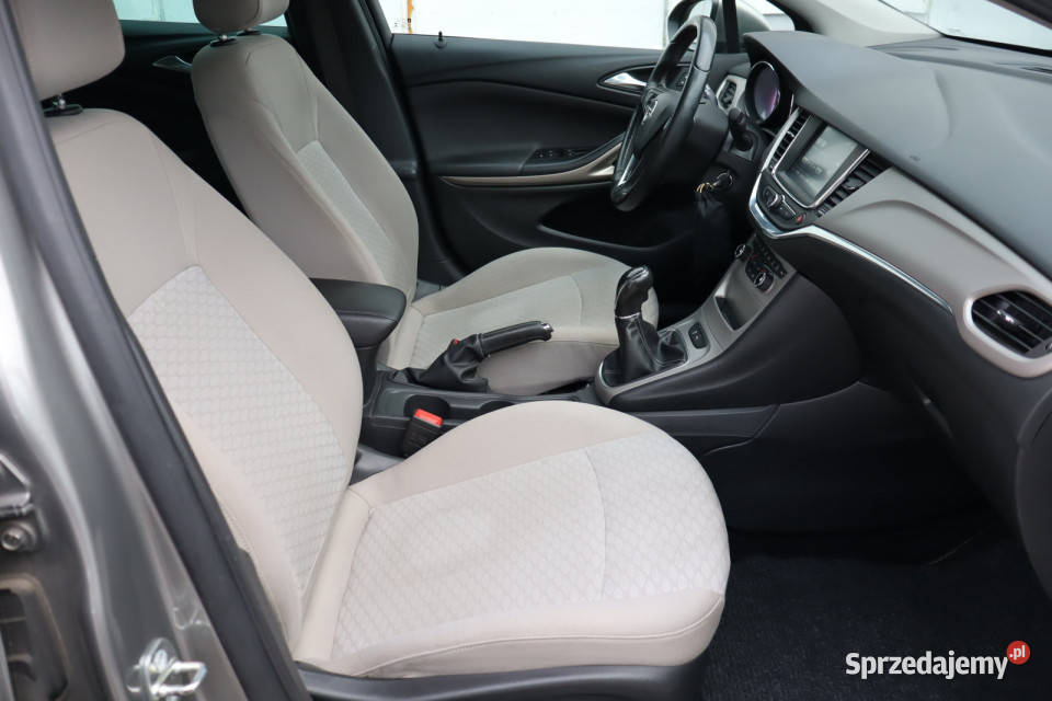 Opel Astra 14 T gniazdo USB Zabrze