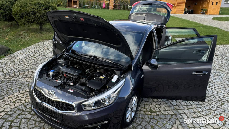 Kia Ceed 14 Benz 101 z Niemiec Nawigacja LIFTOWY Strzegom sprzedam