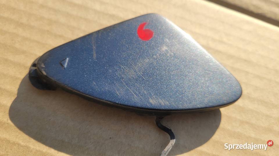 BMW F30 F31 ZAŚLEPKA HAKA ZDERZAK PRZÓD