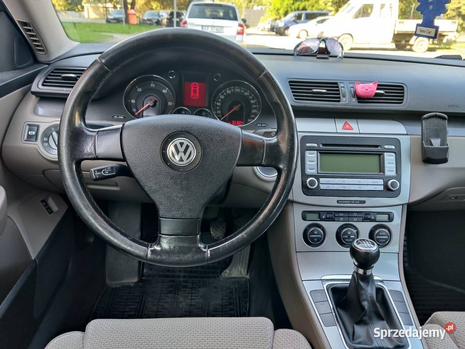 VW PASSAT B6 kombi r2006 p20d skrz manual 6 Motoryzacja warmińsko-mazurskie Elbląg