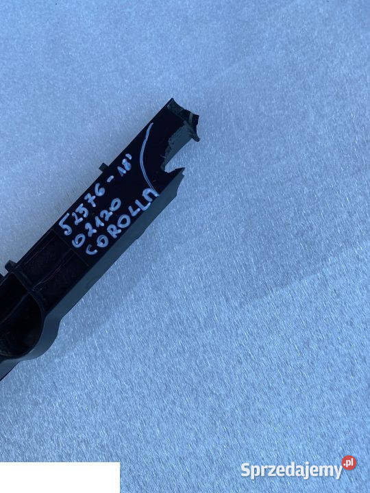 COROLLA E16 ŚLIZG MOCOWANIE ZDERZAKA LEWY TYŁ osobowe