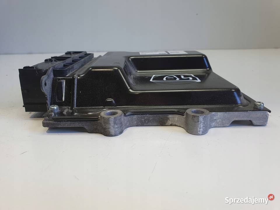 Volvo V60 II 20 D4 STEROWNIK SILNIKA komputer osobowe