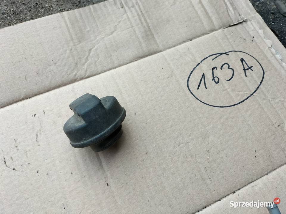 Audi 80 B3 B4 KOREK ZBIORNIKA PALIWA BAKU Kamień-Kolonia sprzedam