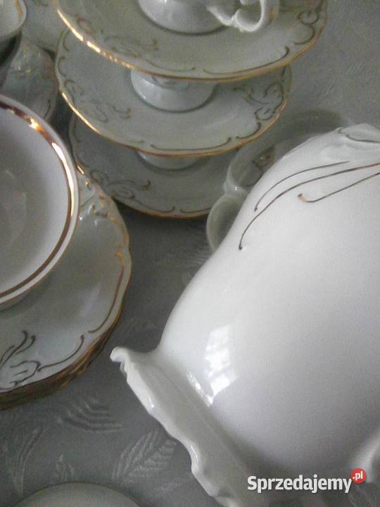 Porcelanowy zestaw do kawyherbaty Wałbrzych 27