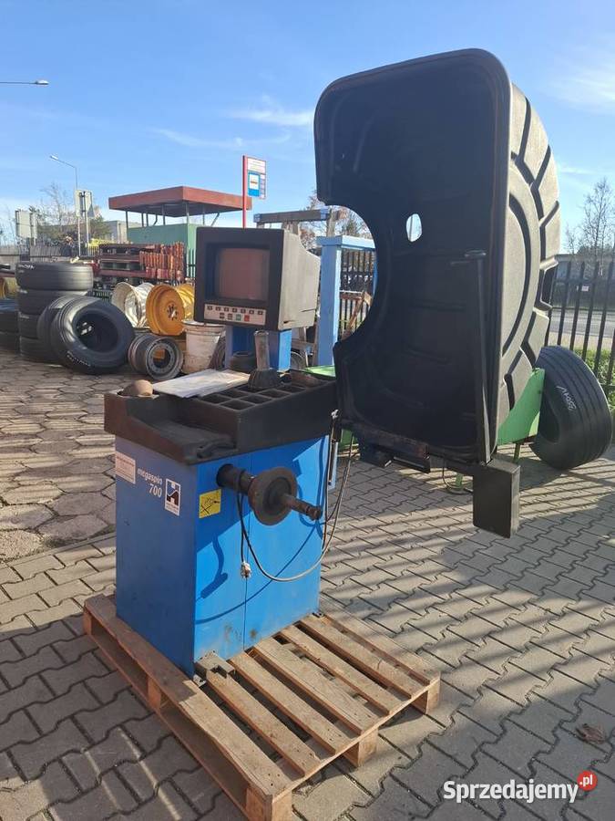 Wyważarka do kół osobowych Hoffmann M700P Zaścianki