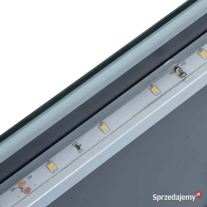 Ścienne lustro łazienkowe z LED 60 x 80 WM144718