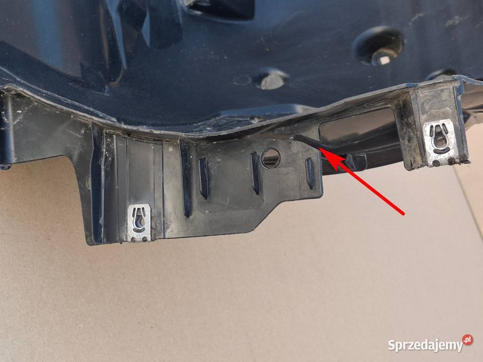 PEUGEOT 308 III T10 NADKOLE PRAWY PRZÓD PRAWE osobowe Nadkola Bieleń sprzedam