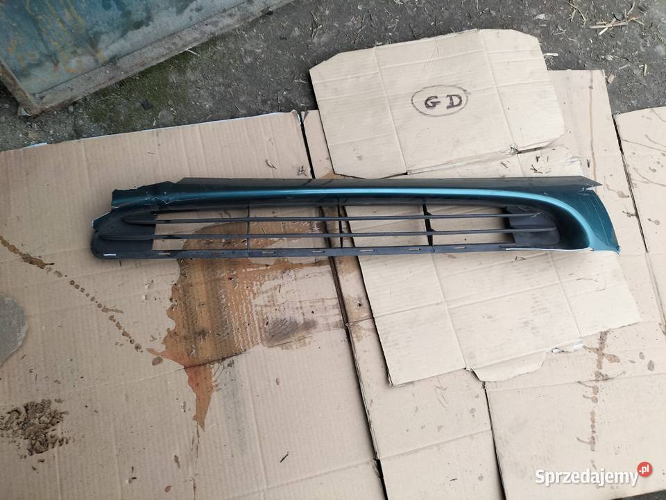 FORD MONDEO MK2 ŚRODKOWA KRATKA ZDERZAKA PRZÓD Kamień-Kolonia
