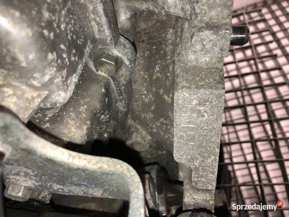 SILNIK KOMPLETNY TOYOTA 12 116 8 CHR