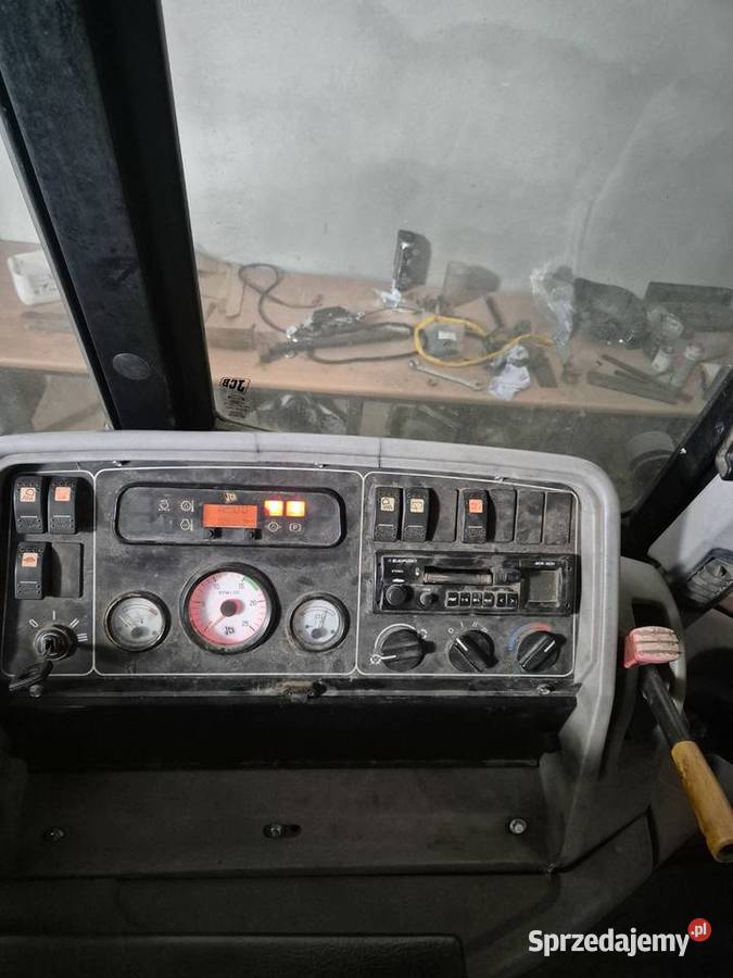 Sprzedam koparkoładowarke JCB 3CX Wojłódzkie łódzkie Rząśnia