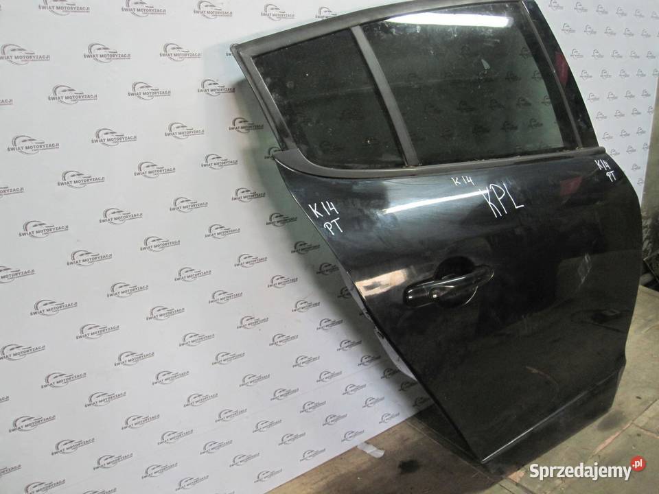 RENAULT MEGANE III drzwi prawe tył