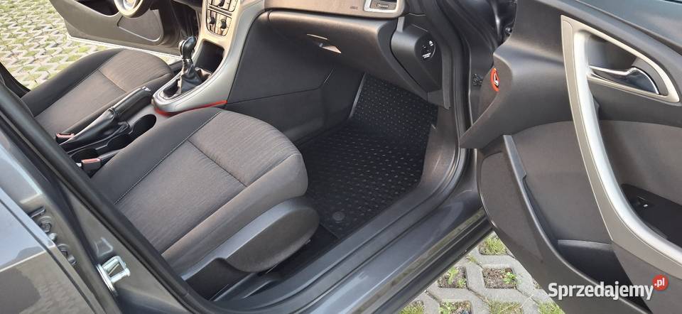 Opel Astra J 14 T 140 Bogata Wersja Książka Hatchback Łęczyce