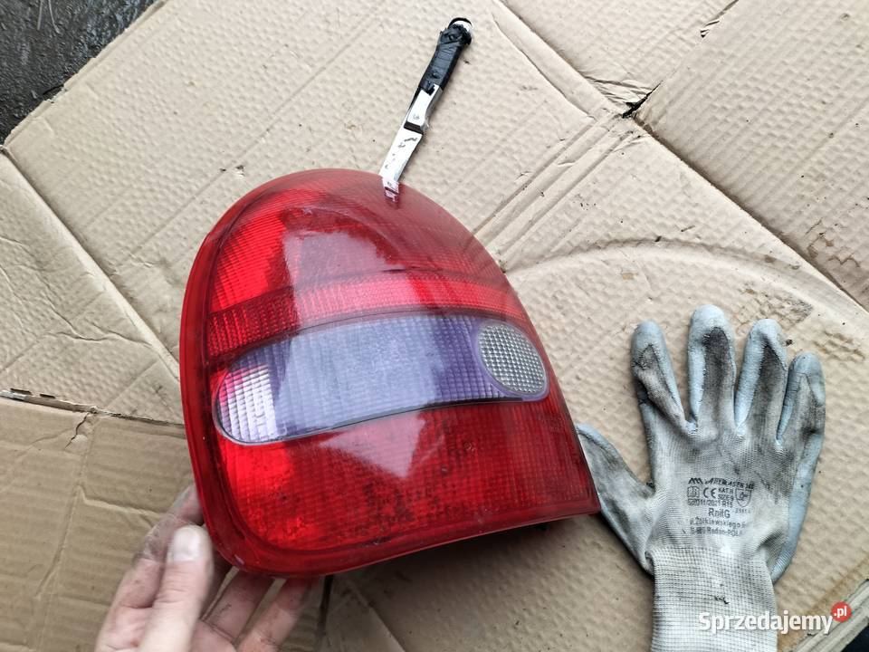 LAMPA TYŁ TYLNA LEWA CORSA B lubelskie Kamień-Kolonia sprzedam